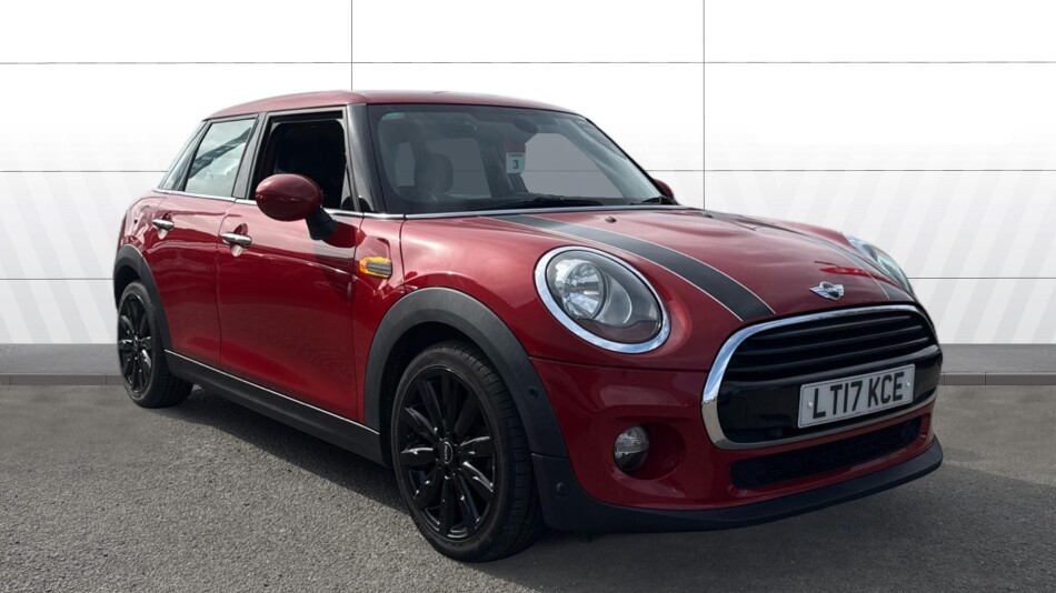 MINI Hatchback 1.5 Cooper 5dr Auto Petrol Hatchback